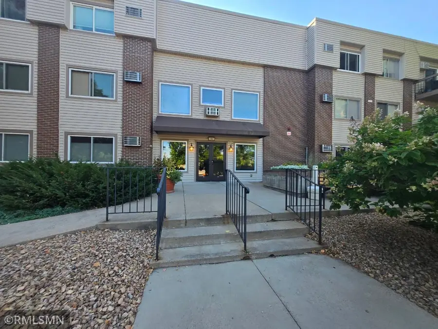 2800 Hillsboro Avenue N #315, New Hope, MN 55427 - #3