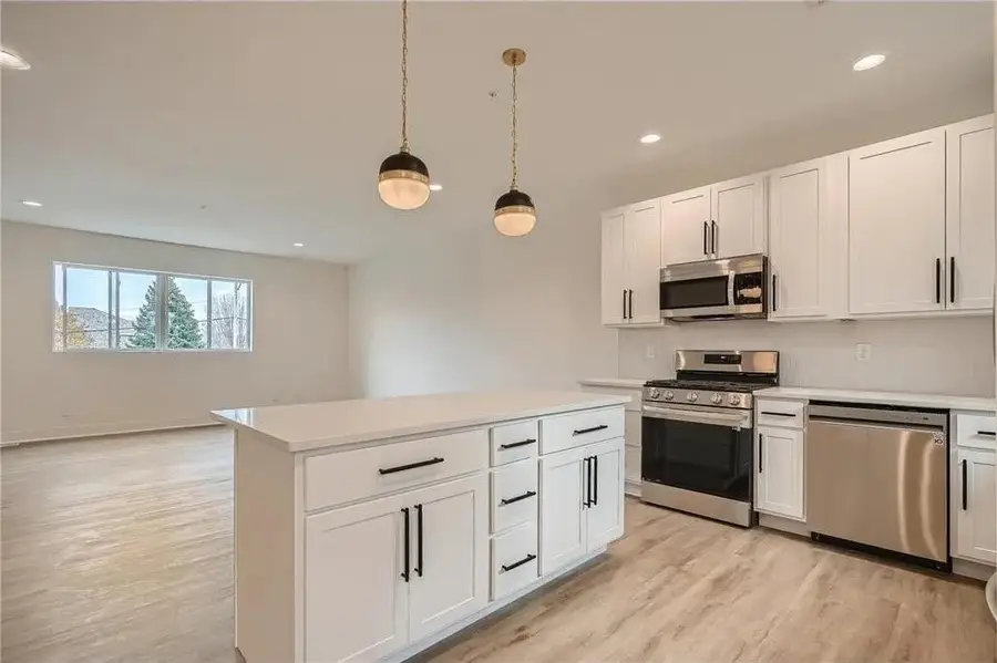 1995 11th Avenue E #4, North Saint Paul, MN 55109 - #2