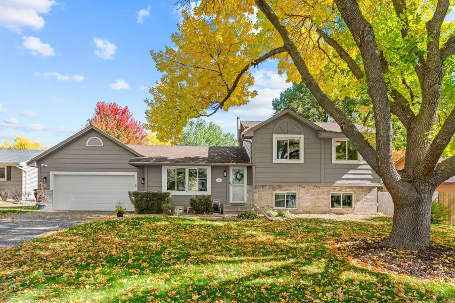 9150 Orchid Lane N, Maple Grove, MN 55369 - #2