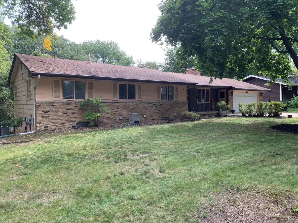 6525 Sherwood Avenue, Edina, MN 55435 - #1