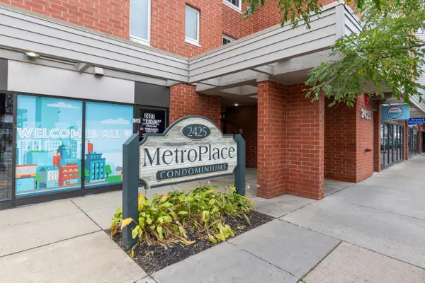 2425 E Franklin Avenue #205, Minneapolis, MN 55406