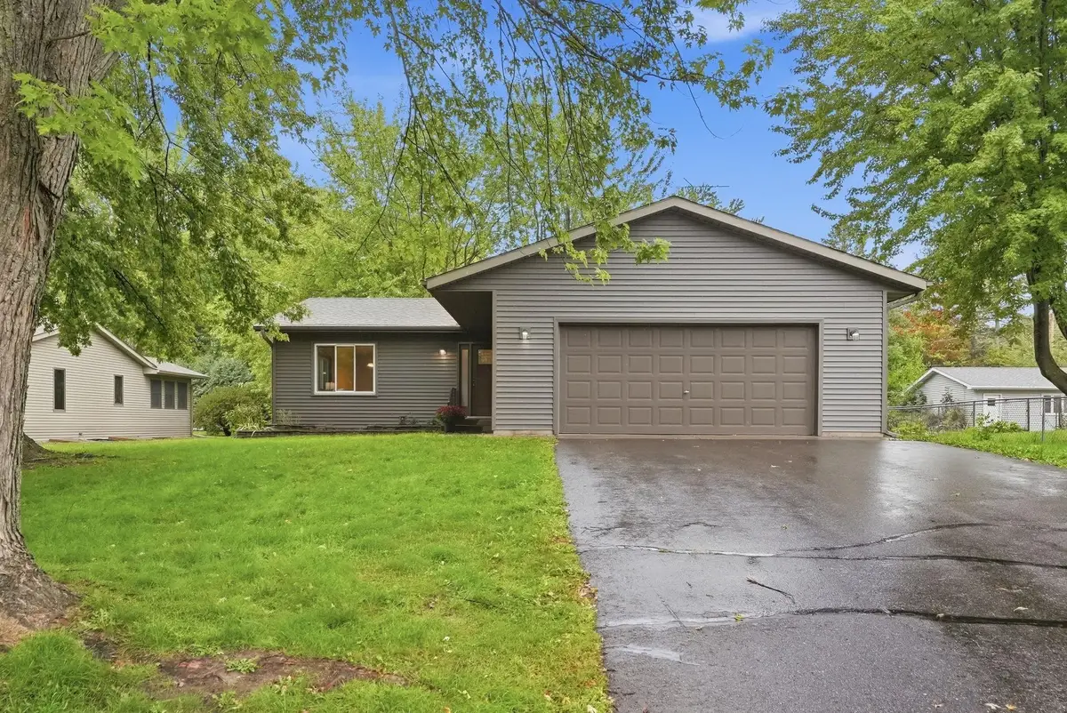 517 8th Avenue N, Sauk Rapids, MN 56379 - #1