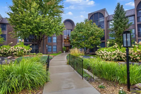 9700 Portland Avenue S #128, Bloomington, MN 55420