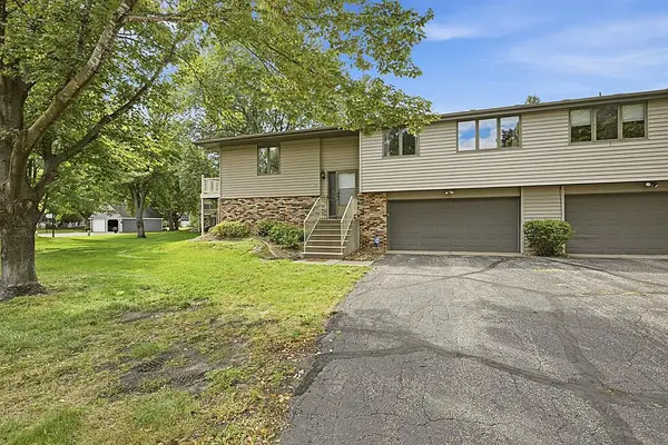 1305 12th Avenue N, Saint Cloud, MN 56303