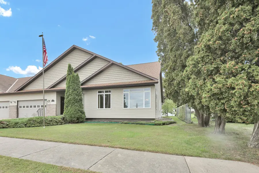 1020 S Oak Street, Lake City, MN 55041 - #2