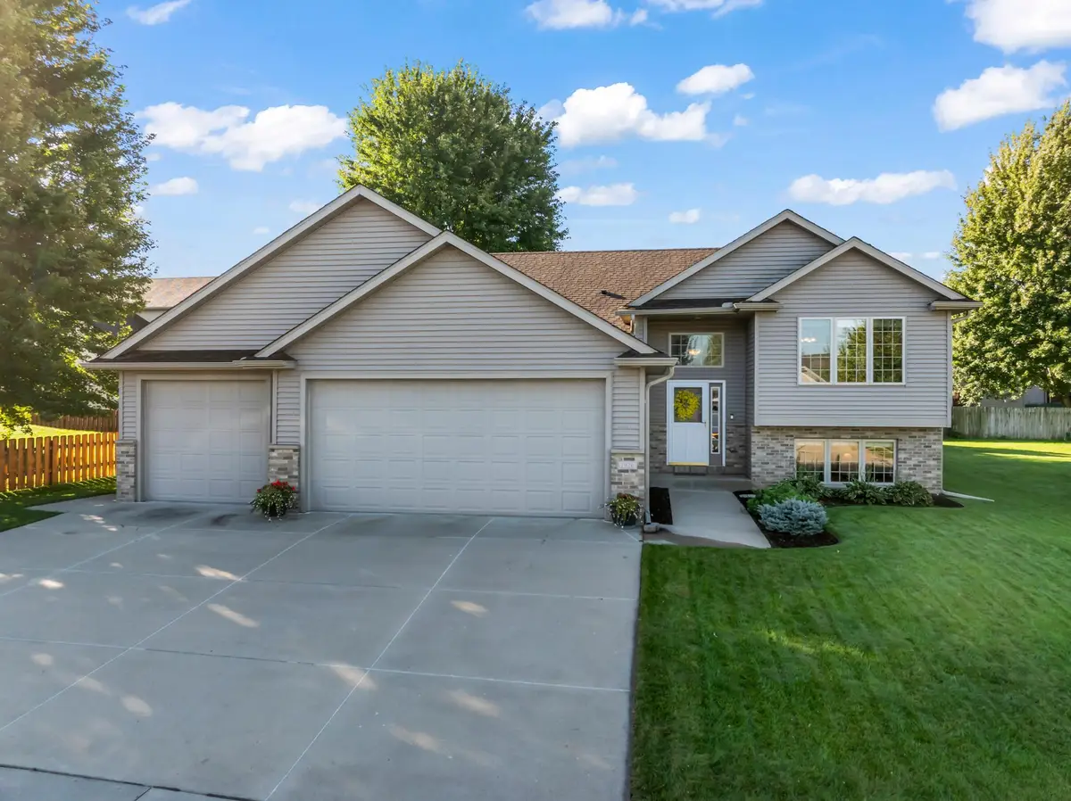 1926 Hart Drive Sw, Rochester, MN 55902 - #1