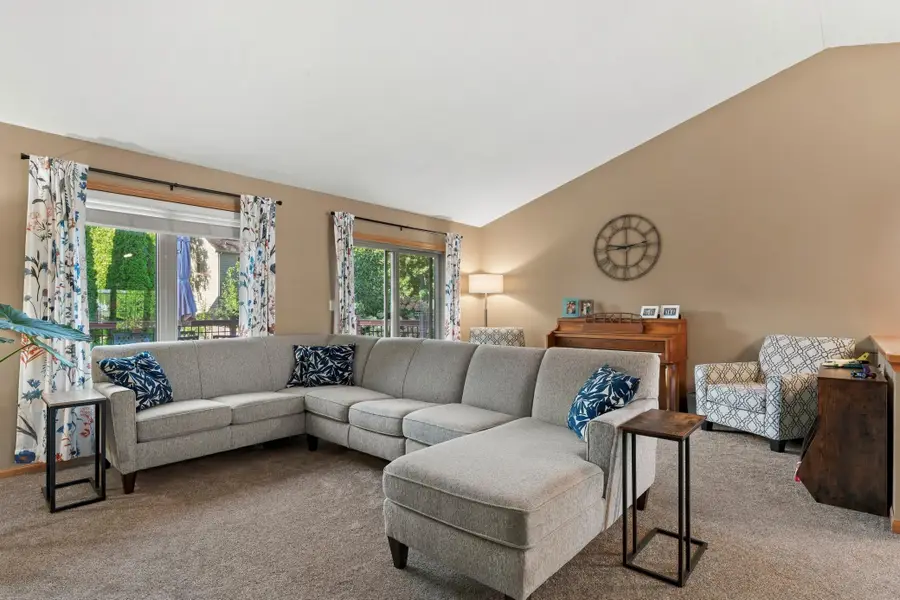 1926 Hart Drive Sw, Rochester, MN 55902 - #3