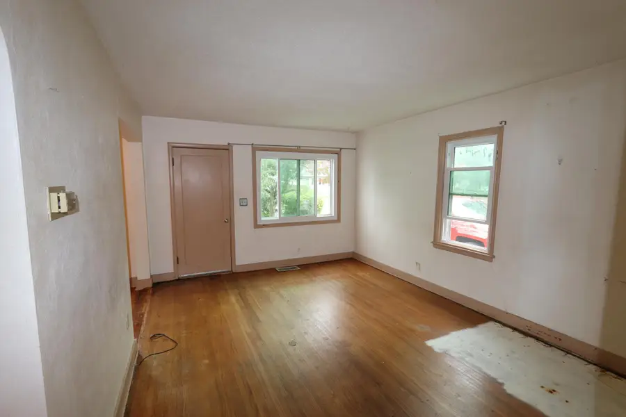 1105 15th Street S, Fargo, ND 58103 - #3