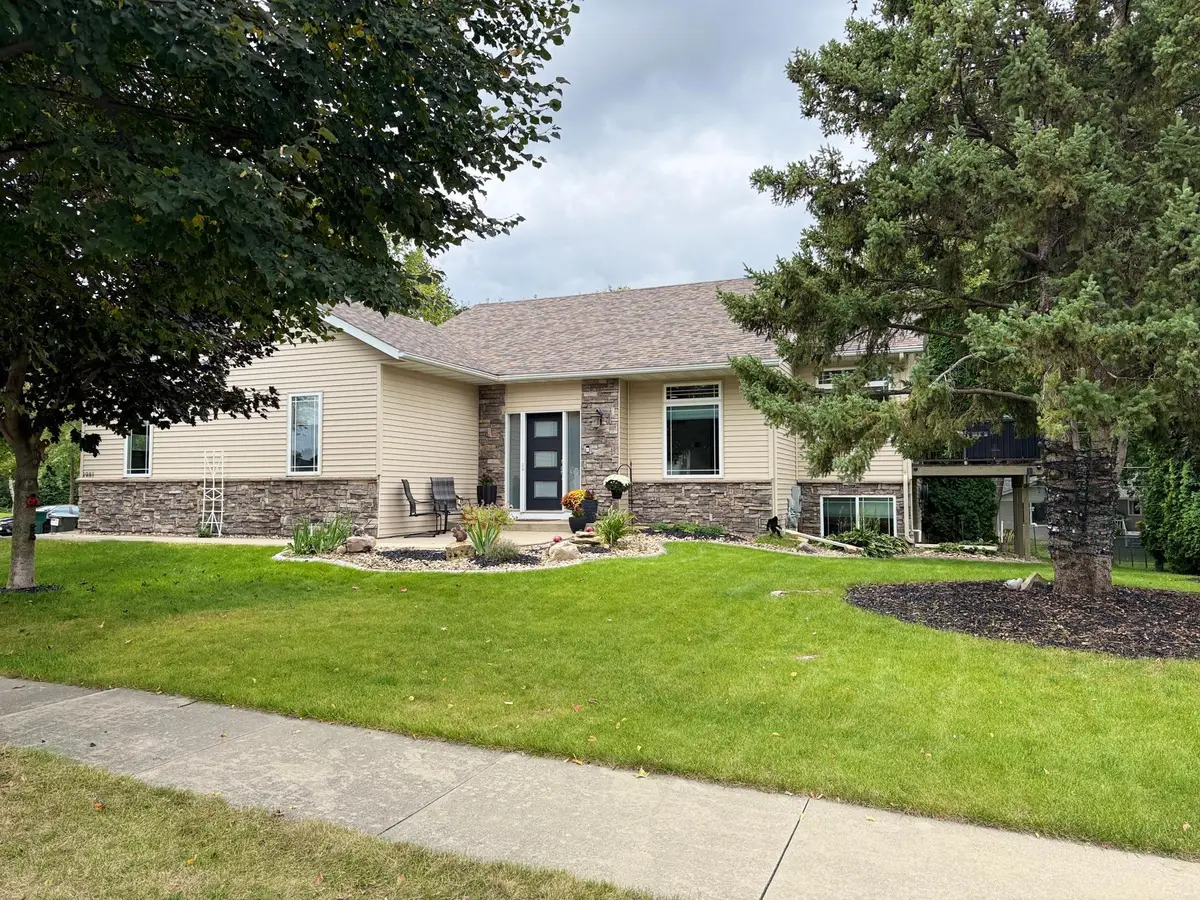 1981 29th Street Se, Rochester, MN 55904 - #1