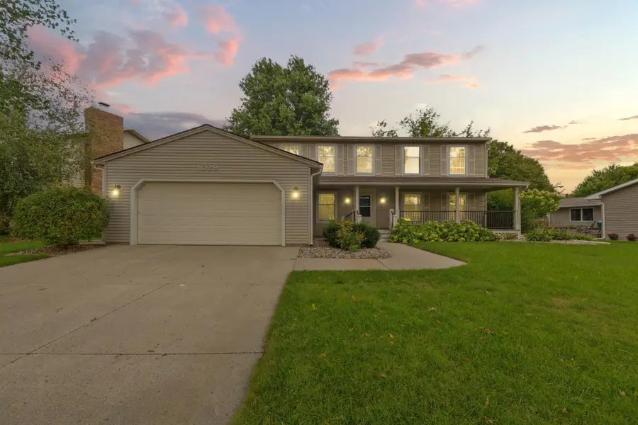 1029 Oak Terrace Drive, North Mankato, MN 56003 - #2