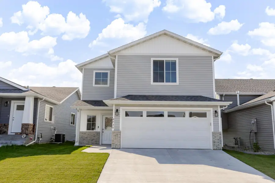 6735 Meadow View Drive S, Fargo, ND 58104 - #2