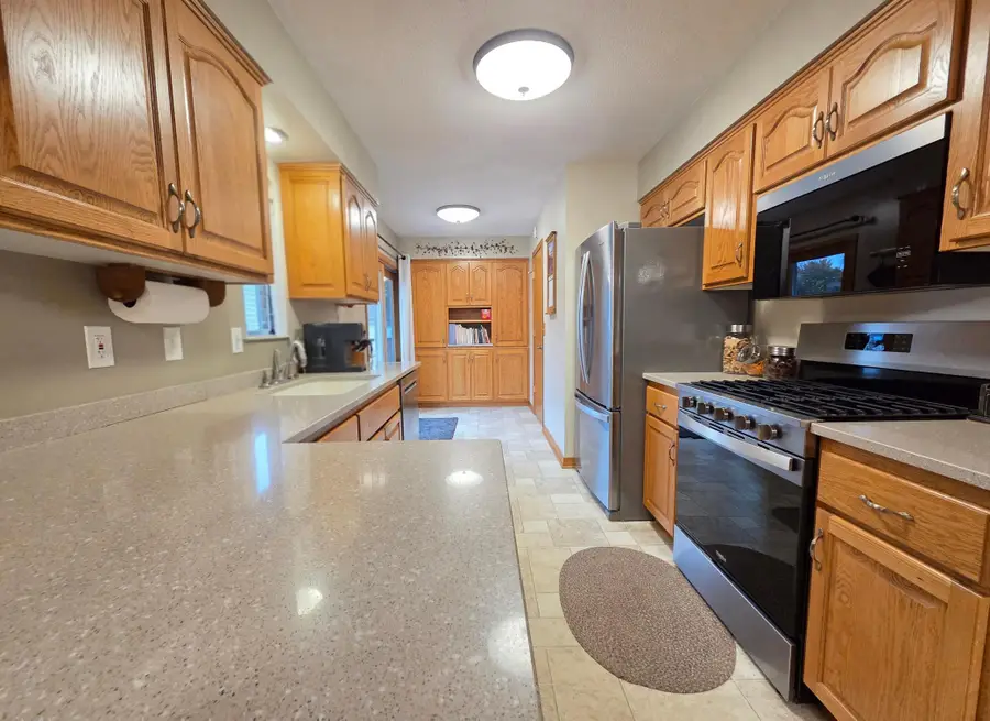 10440 Zion Street Nw, Coon Rapids, MN 55433 - #2