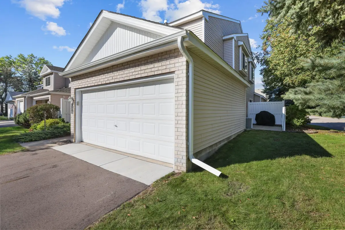 1358 Idlewood Way, Shakopee, MN 55379 - #1