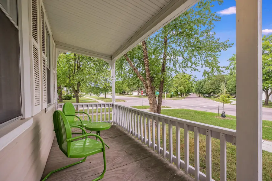 428 W Broadway Avenue, Saint Peter, MN 56082 - #3