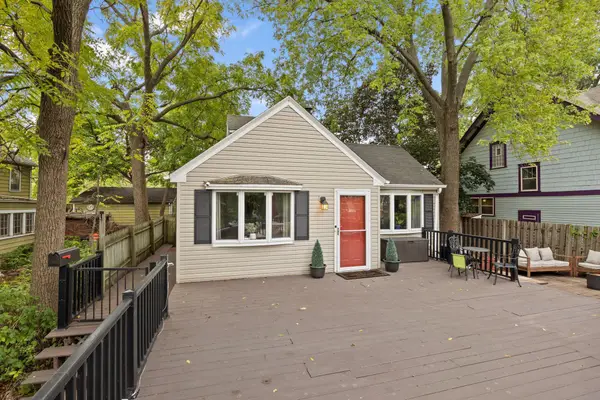 992 Mclean Avenue, Saint Paul, MN 55106