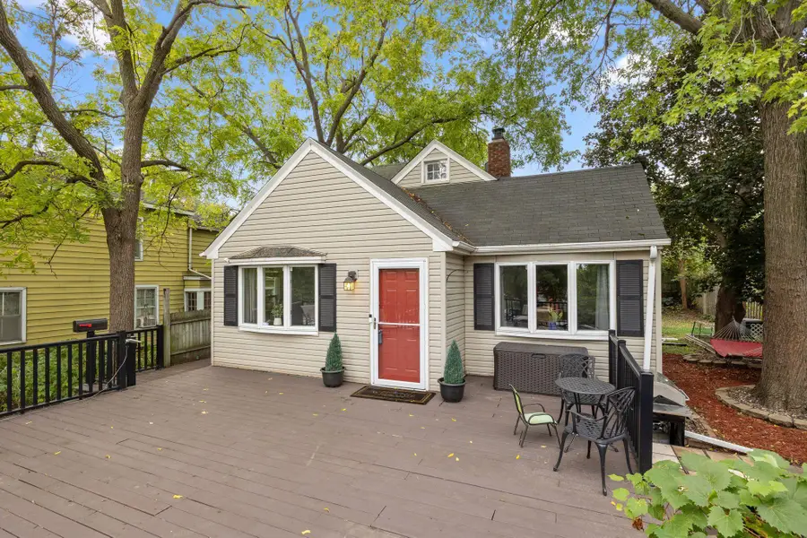 992 Mclean Avenue, Saint Paul, MN 55106 - #2
