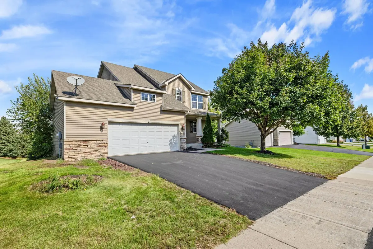 1096 Danube Avenue, Shakopee, MN 55379 - #1