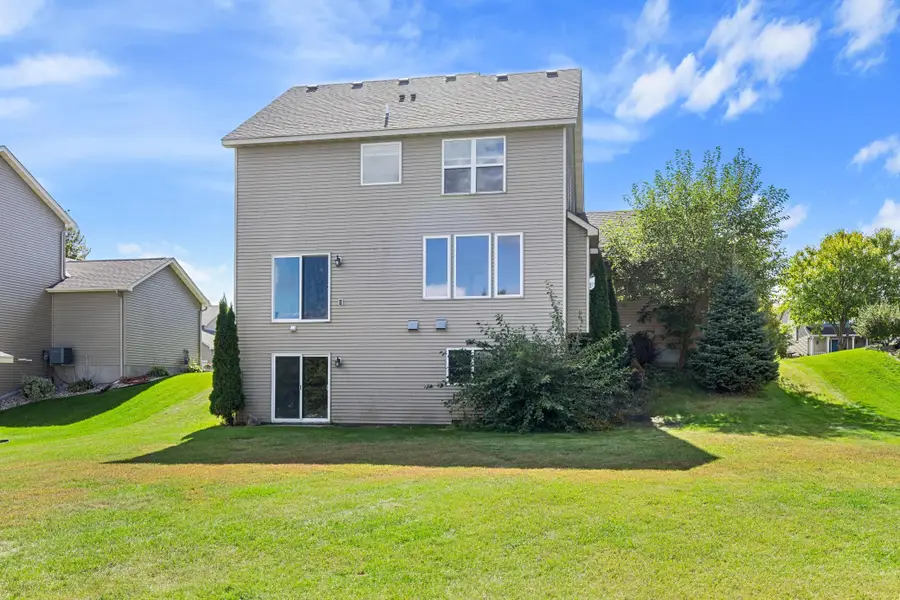 1096 Danube Avenue, Shakopee, MN 55379 - #3