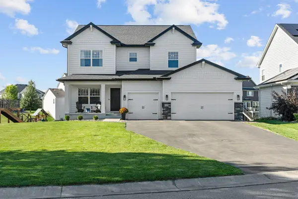 3762 Crane Island Court, Minnetrista, MN 55331