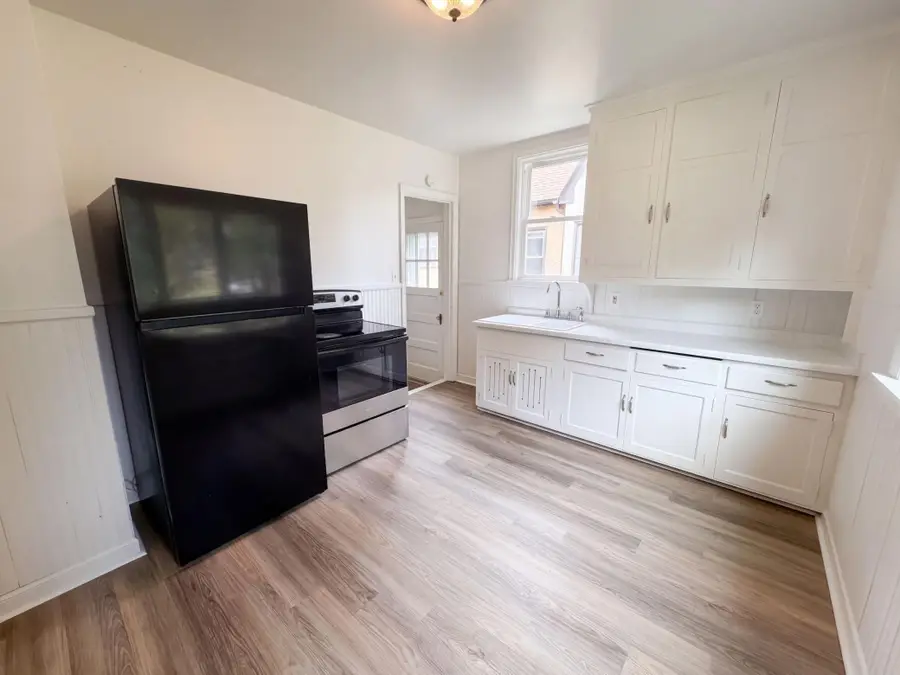 3419 Queen Avenue N, Minneapolis, MN 55412 - #2