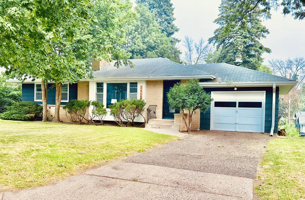2408 W 65 1/2 Street, Richfield, MN 55423