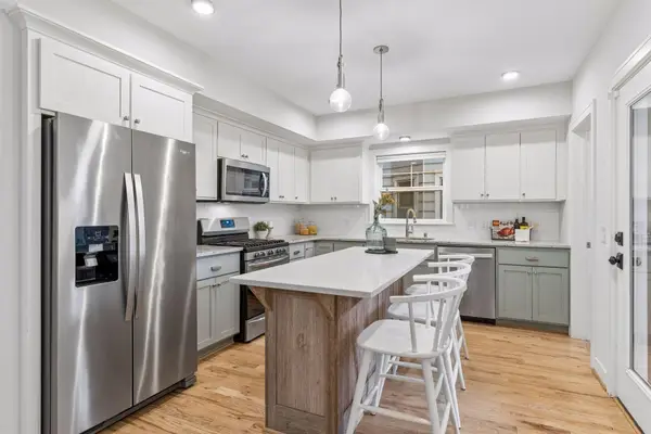 1407 Monroe Street Ne, Minneapolis, MN 55413
