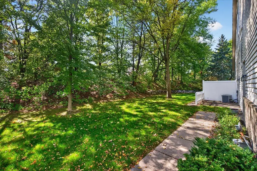 2583 Lockwood Drive, Eagan, MN 55120 - #3