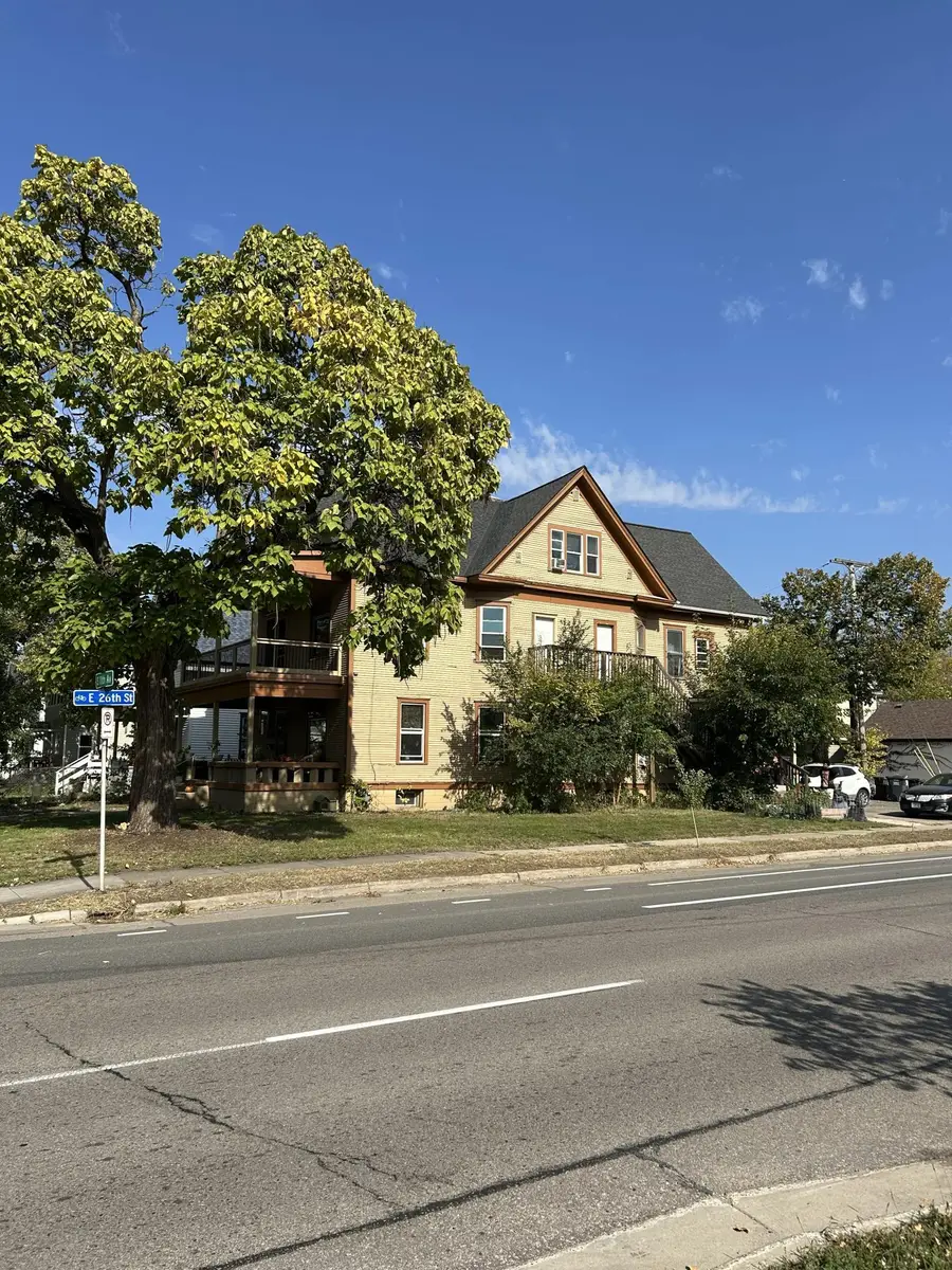2549 11th Avenue S, Minneapolis, MN 55404 - #2