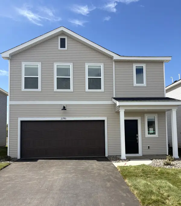 21745 Rose Drive, Farmington, MN 55024