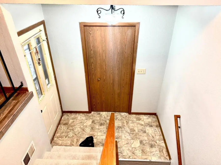 2129 49th Way E, Inver Grove Heights, MN 55077 - #2
