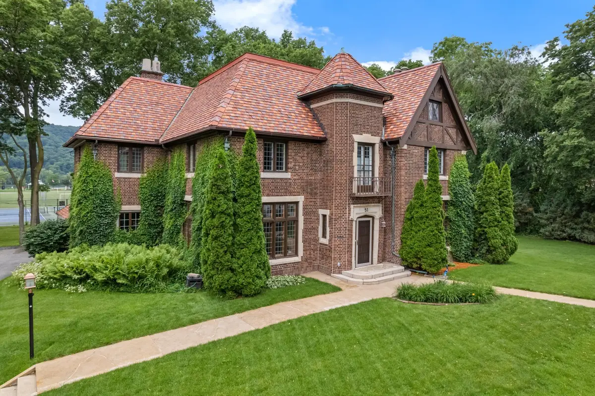 51 W Sarnia Street, Winona, MN 55987 - #1