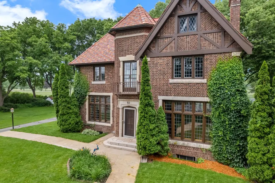 51 W Sarnia Street, Winona, MN 55987 - #2