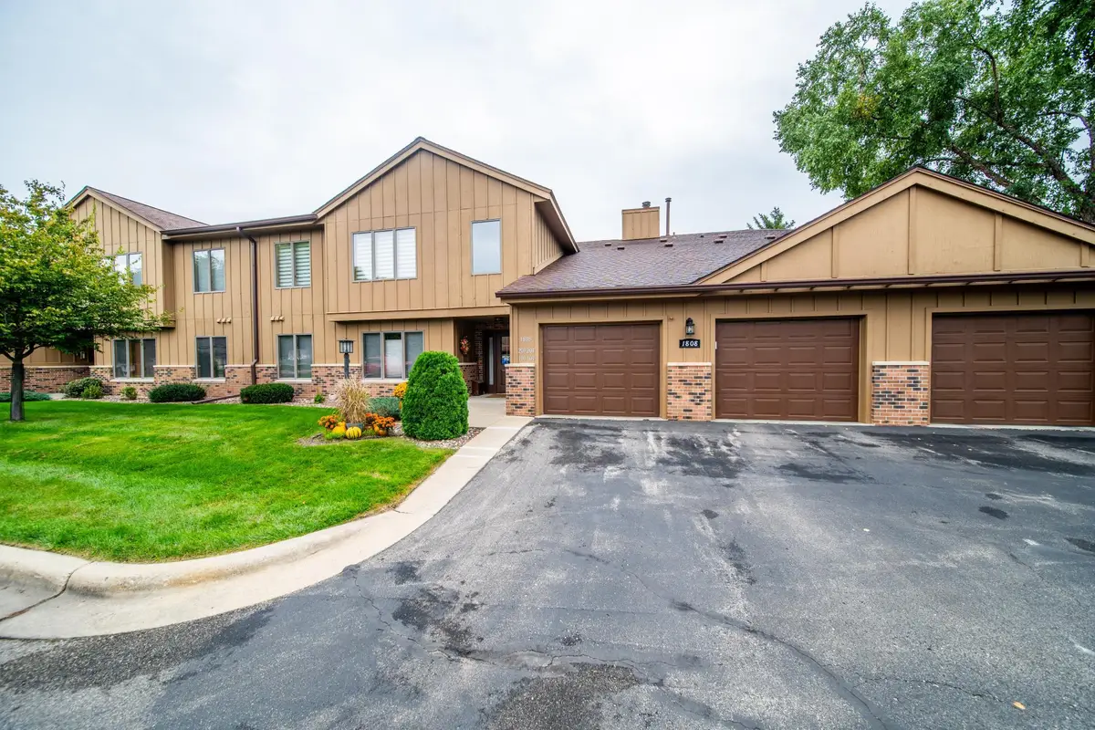 1808 Lakeview Court Sw #204, Rochester, MN 55902 - #1