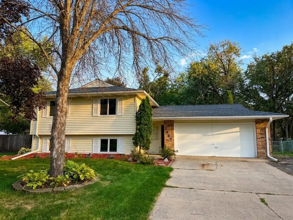 2483 Hidden Valley Lane, Stillwater, MN 55082 - #1