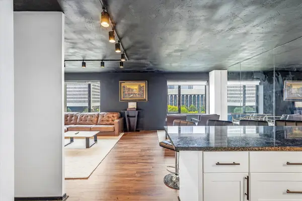 19 S 1st Street #B703, Minneapolis, MN 55401