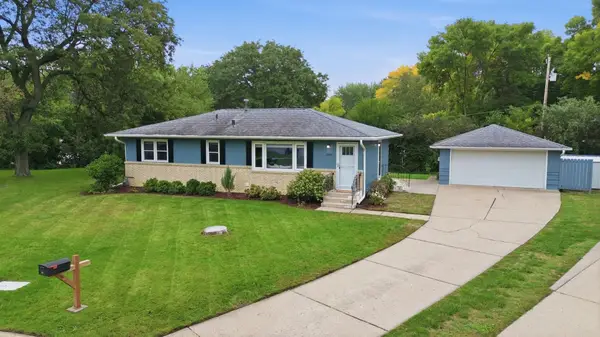 2029 Opal Place, Eagan, MN 55122