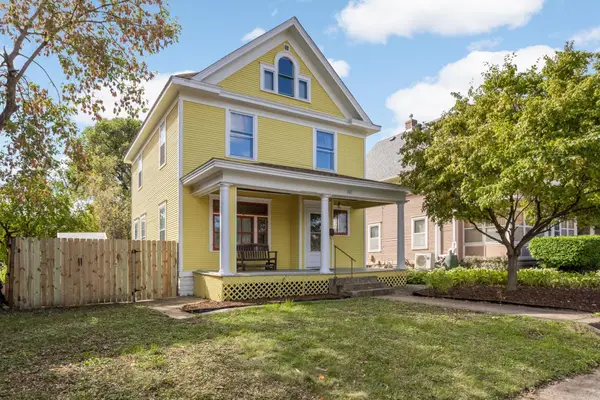 207 W 34th Street, Minneapolis, MN 55408