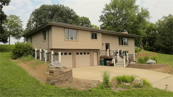 21899 Douglas Avenue, Albert Lea, MN 56007