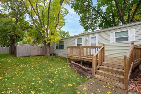 1324 Sandstone Drive, West Fargo, ND 58078