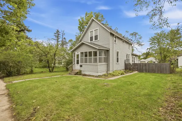 832 15th Avenue S, Saint Cloud, MN 56301