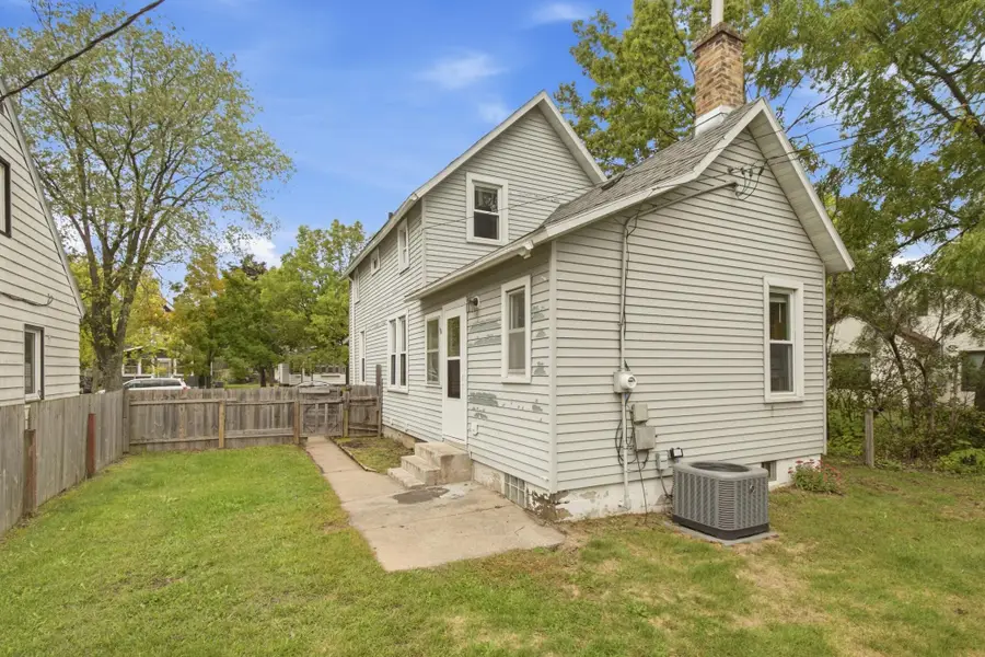 832 15th Avenue S, Saint Cloud, MN 56301 - #3