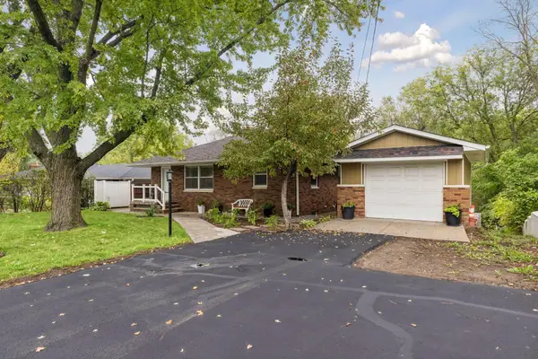 1814 Mcknight Road N, Maplewood, MN 55109