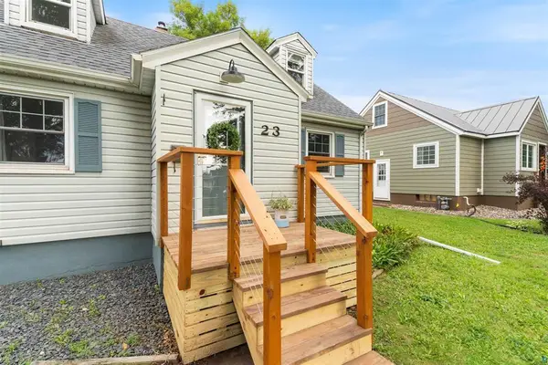 23 N 65th Avenue W, Duluth, MN 55807