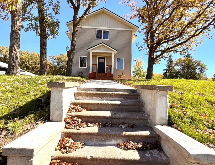 1145 Roosevelt Avenue, Detroit Lakes, MN 56501 - #3