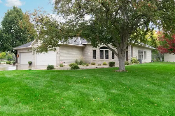 12133 Bluebird Circle Nw, Coon Rapids, MN 55448