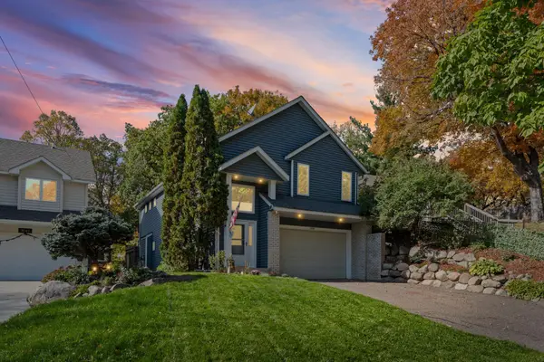 3045 Dundee Lane, Mound, MN 55364