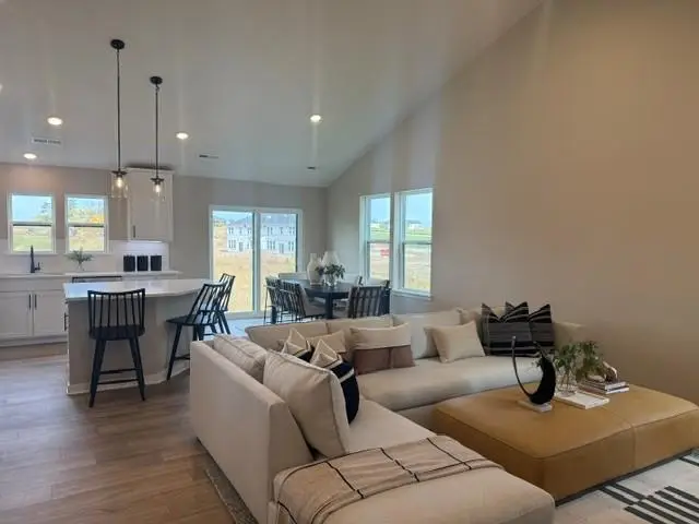 8828 63rd Street S, Cottage Grove, MN 55016 - #3