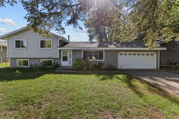 1600 131st Avenue Ne, Blaine, MN 55449