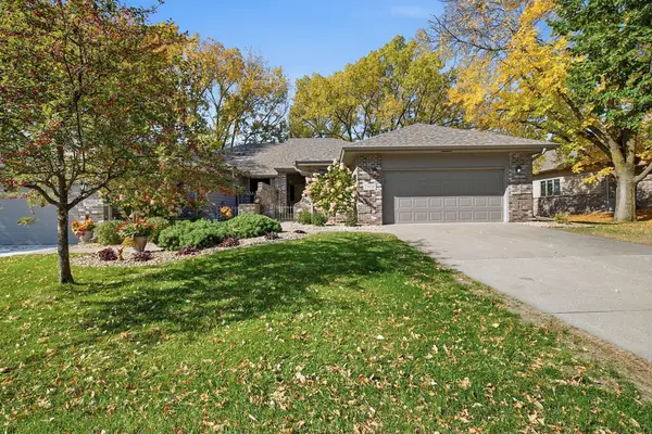 17859 Layton Path, Lakeville, MN 55044