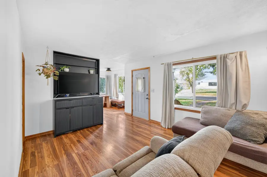 1908 Kathleen Drive, West Saint Paul, MN 55118 - #3